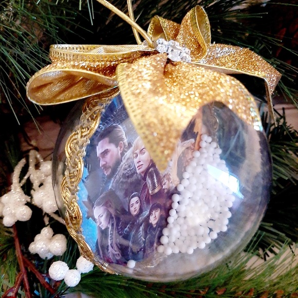 Handmade XL GOT Game of Thrones Ornament Fake Snow - Picture 3 of 4